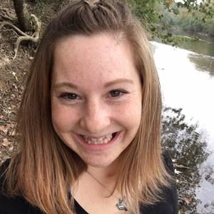 Meet your Posher, Alaina